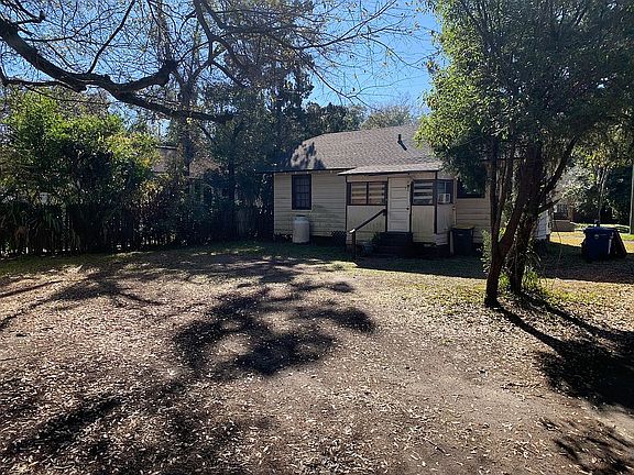 4th image of 1505 E 13th St