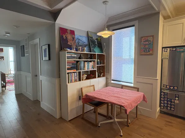 42 Bow St Unit 4, Somerville, MA 02143