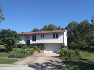 1821 E Thornton Dr, Bloomington, IN 47401