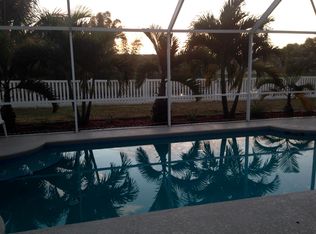 2417 SE Hallahan Port St, Pt Saint Lucie, FL 34952