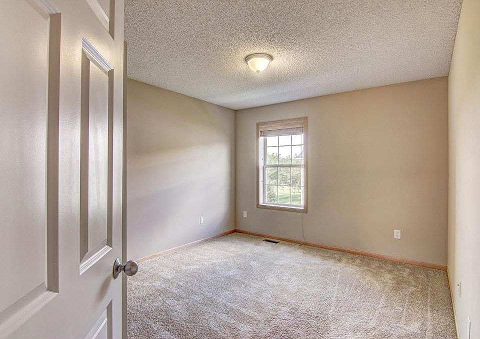 1st image of 11023 Oak Grove Cir Unit B