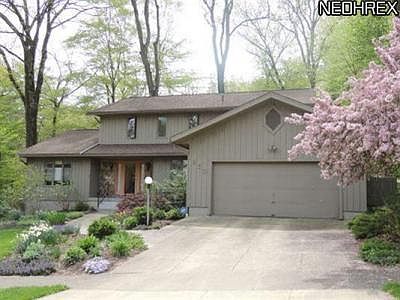 1st image of 670 Rocky Hollow Dr