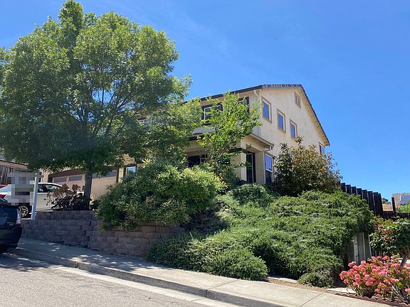 2nd image of 480 Windwood Dr