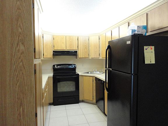 3rd image of 1114 Green Pine Boulevard #D2
