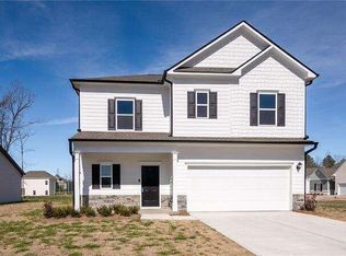 29 Rambling Oaks Dr NE, Rome, GA 30165