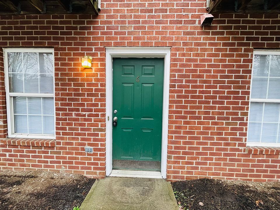 1st image of 13 Crescent View Dr #55-6