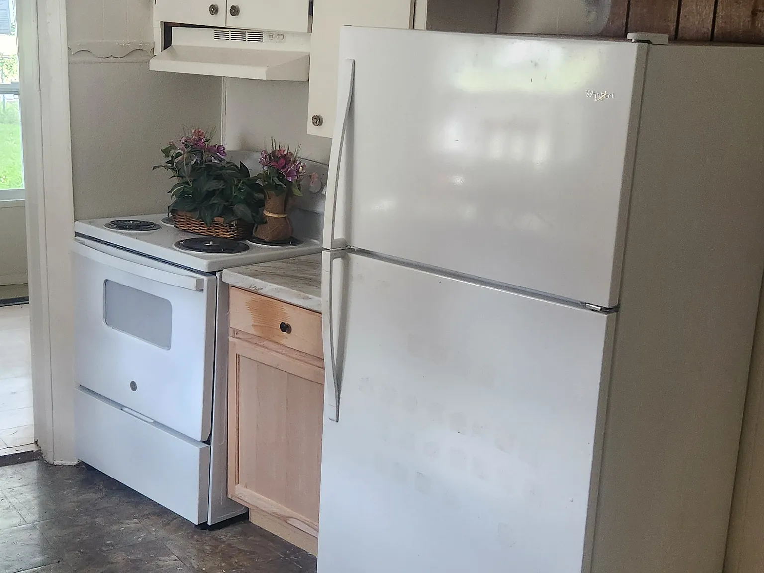 3 bed, 1340 sqft, $1,825 — Photo 2