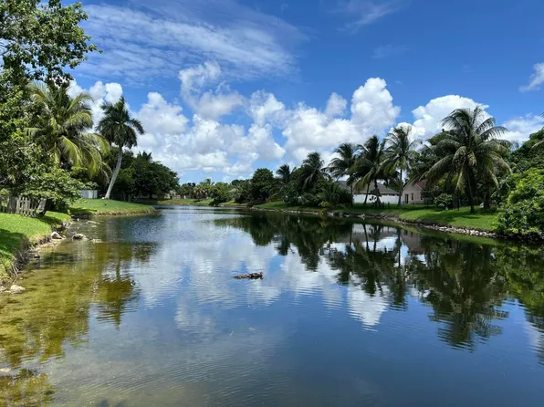 10317 Boynton Place Circle, Boynton Beach, FL 33437