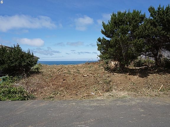 4th image of 5700 El Mar Ave