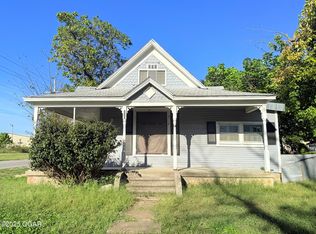 930 Murphy Ave, Joplin, MO 64801