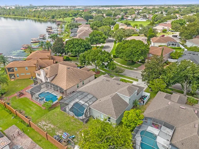 10175 Cove Lake Dr — Photo 5