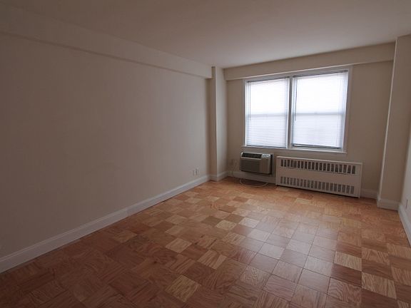 2nd image of 183-11 Hillside Ave #8D