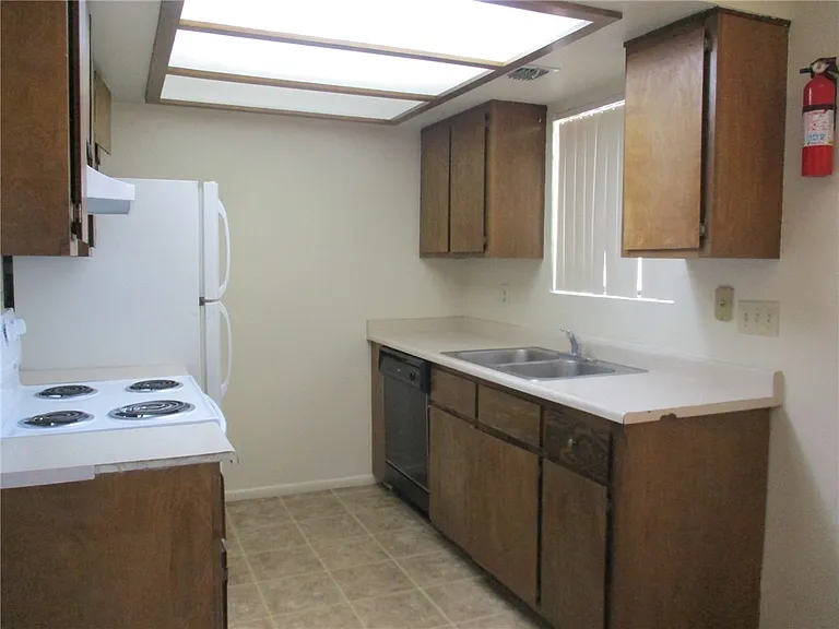 3653 Wendell Ave #C — Photo 2