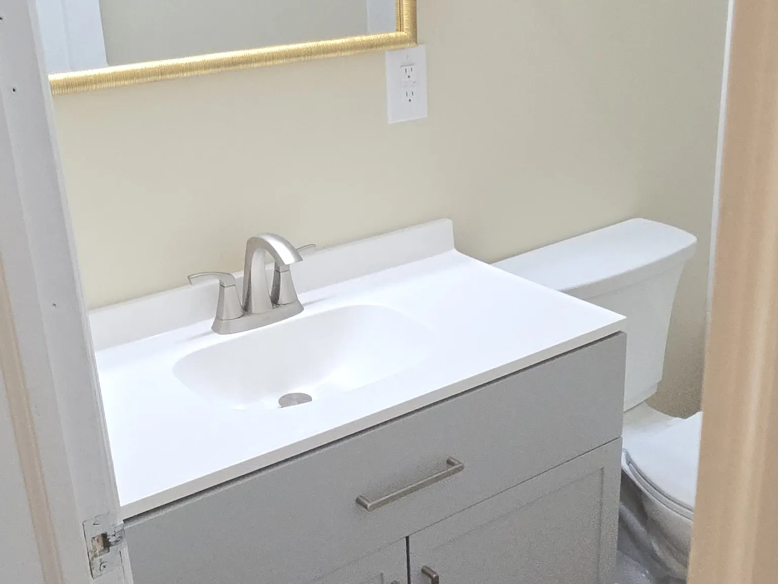 2 bed, 900 sqft, $1,295 — Photo 3