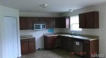 3rd image of 2645 Valley Brook Dr