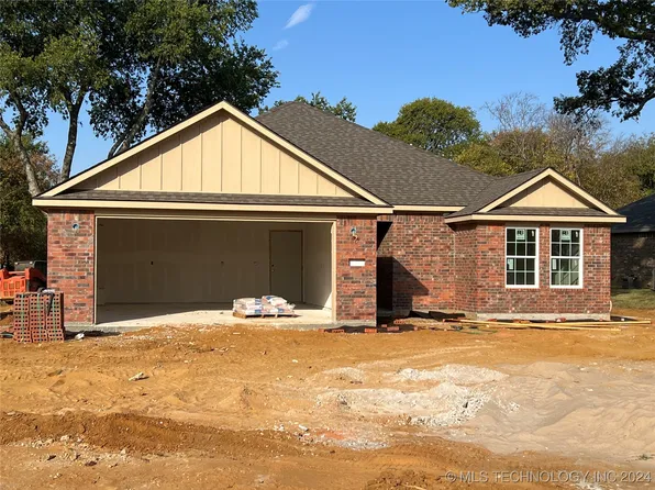 3909 Bryan Rd, Durant, OK 74701