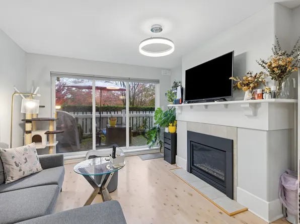5900 Dover Cres #110, Richmond, BC V7C 5R4
