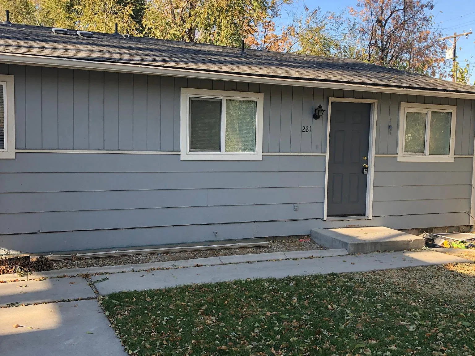 2 bed, 800 sqft, $1,250 — Photo 1