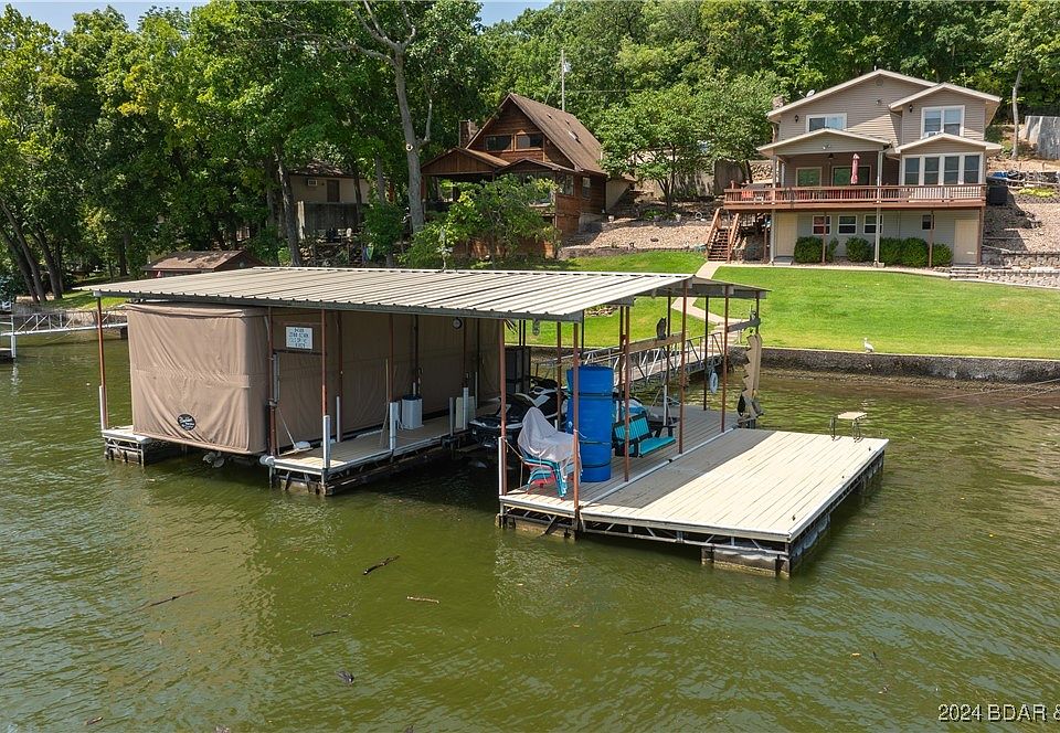 1st image of 2380 Ozark Isle Dr