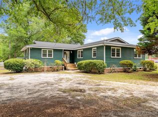1963 Seabrook School Rd, Fayetteville, NC 28312