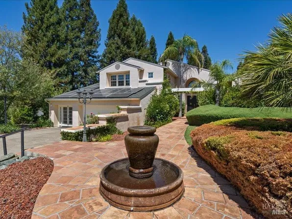1040 Cortina Place, Ukiah, CA 95482