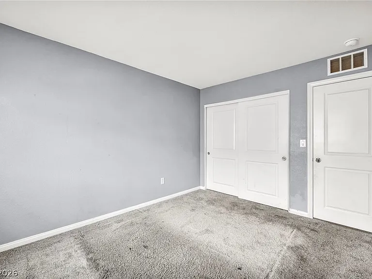 2645 Wimbledon White Ct — Photo 43