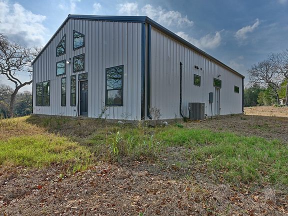 2nd image of 25504 Squirrel Rd