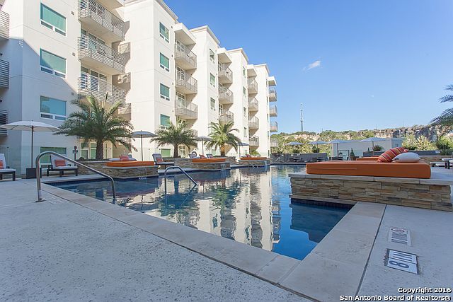 1st image of 17902 La Cantera Pkwy Unit 304