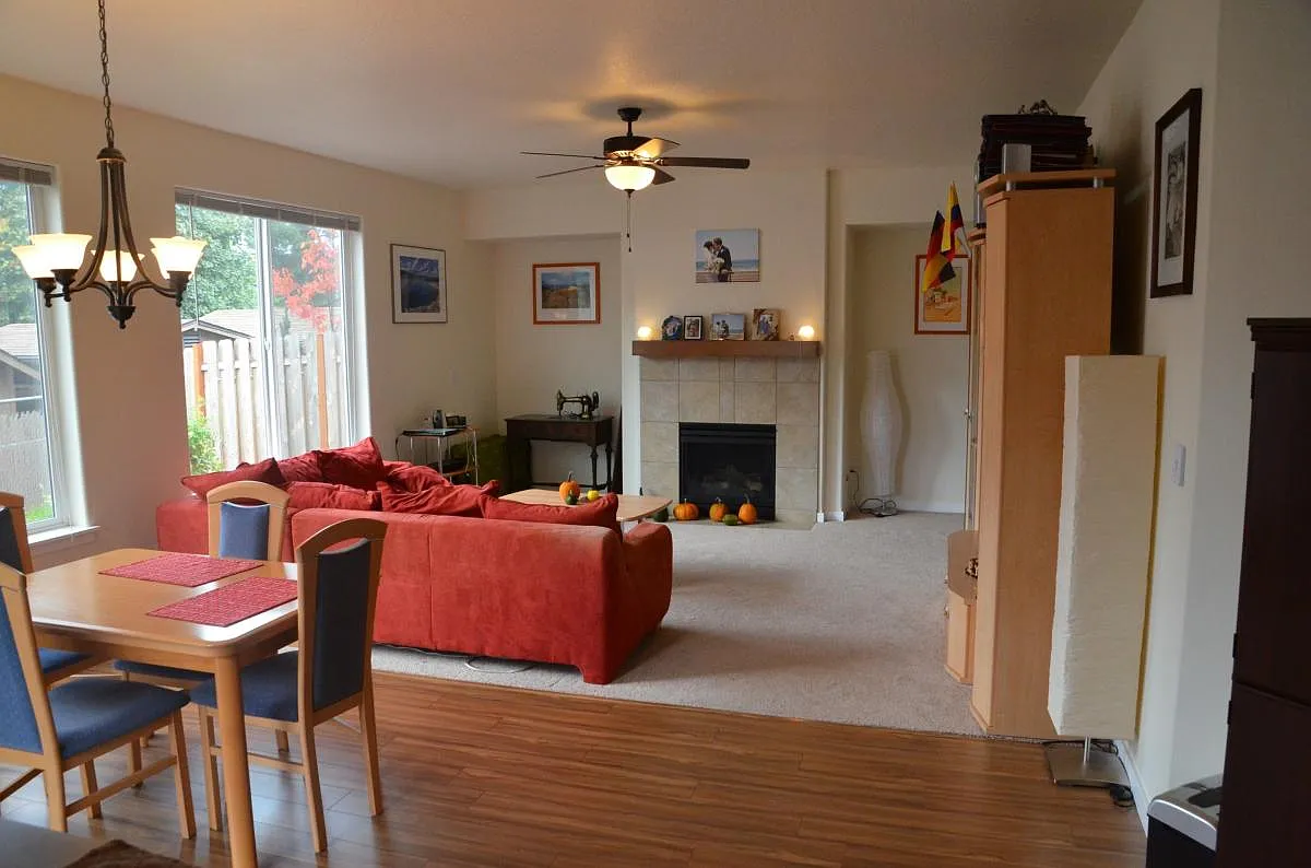 3 bed, 2.5 bath, 1873 sqft, $2,595 — Photo 4