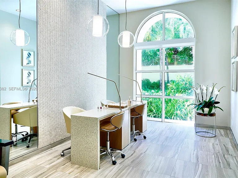 735 Crandon Blvd #503 — Photo 32