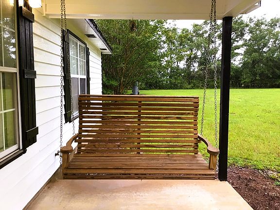 2nd image of 1333 Convick Cir