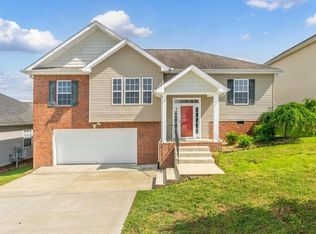 444 Berry Cir, Springfield, TN 37172