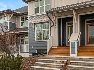 137 N Mahogany Dr SE, Calgary, AB T3M 2K3