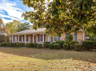 200 Spring Valley Ct SW, Huntsville, AL 35802