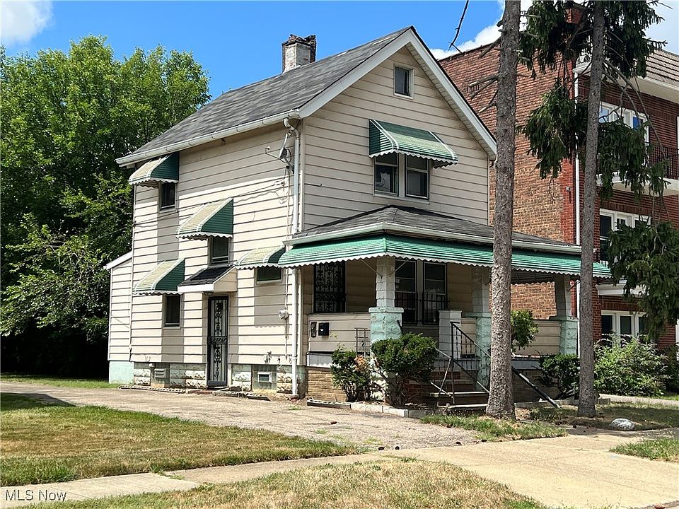1st image of 3308 E 149th St