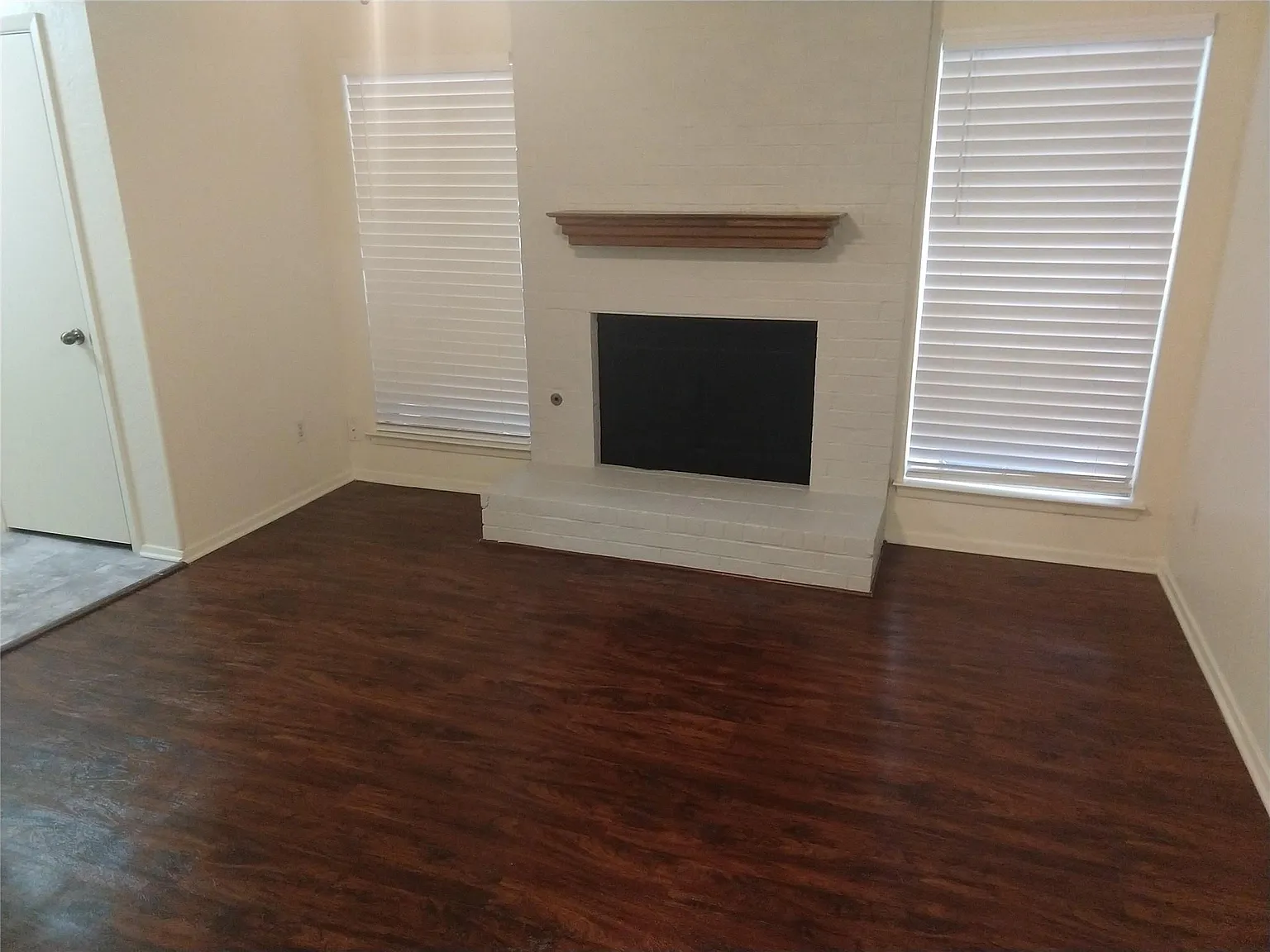 2 bed, 1073 sqft, $1,475 — Photo 2