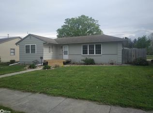 1124 Betsy Ln, Webster City, IA 50595
