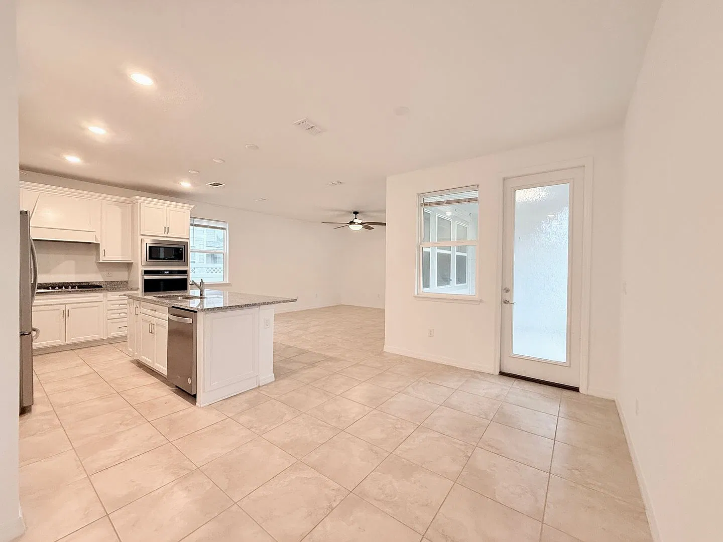 Spacious 4-Bedroom Home with 3 Full Baths & Walk-In Closets in Every Bedroom! — Photo 4