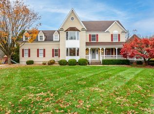 28 Buchannan Way, Flemington, NJ 08822