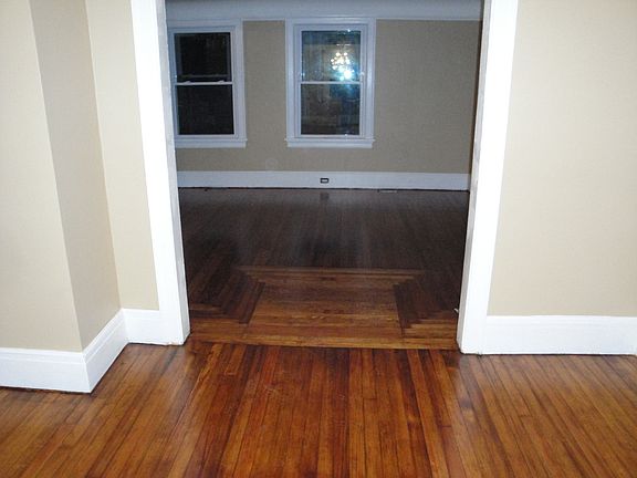 4th image of 3 Maple Ave