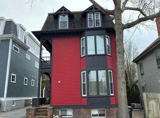 33 Howard St #3, Newport, RI 02840