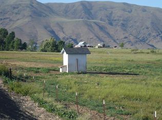 Nna Section One Rd, Tieton, WA 98947