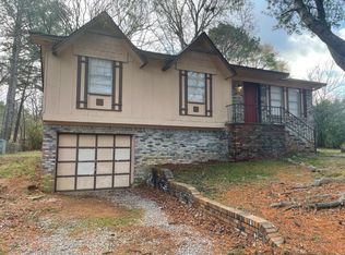 1005 Timberbrook Cir, Birmingham, AL 35214