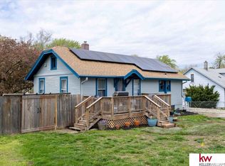 4218 N 60th St, Omaha, NE 68104