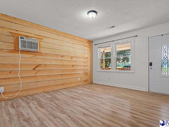 9th image of 1396 Kennedy Haines Rd