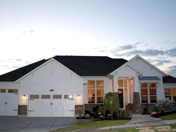 235 E Parkway Cir, North Salt Lake, UT 84054