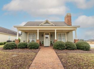100 Cherry Laurel Trl, Americus, GA 31709