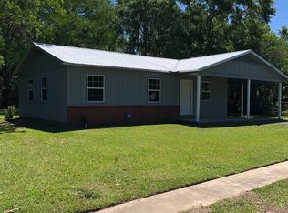 1717 Bream Dr, Mobile, AL 36605