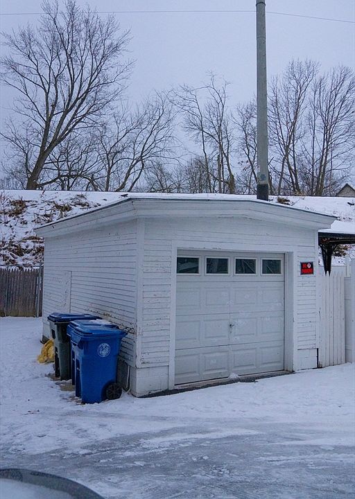 124126 Newton St, Lawrence, MA 01843 Zillow