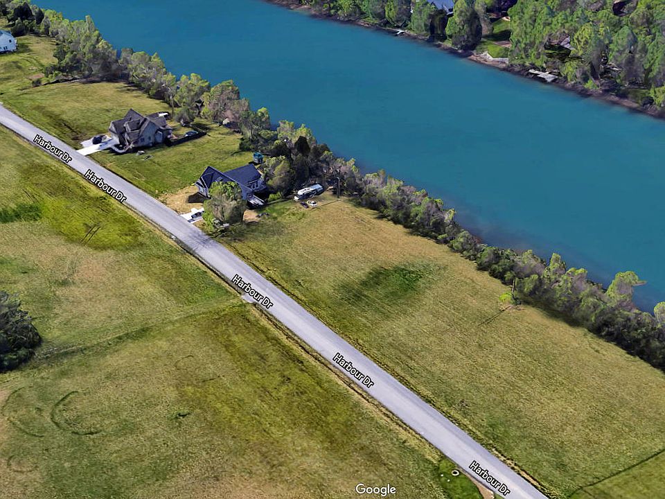 2nd image of 185 Harbour Dr